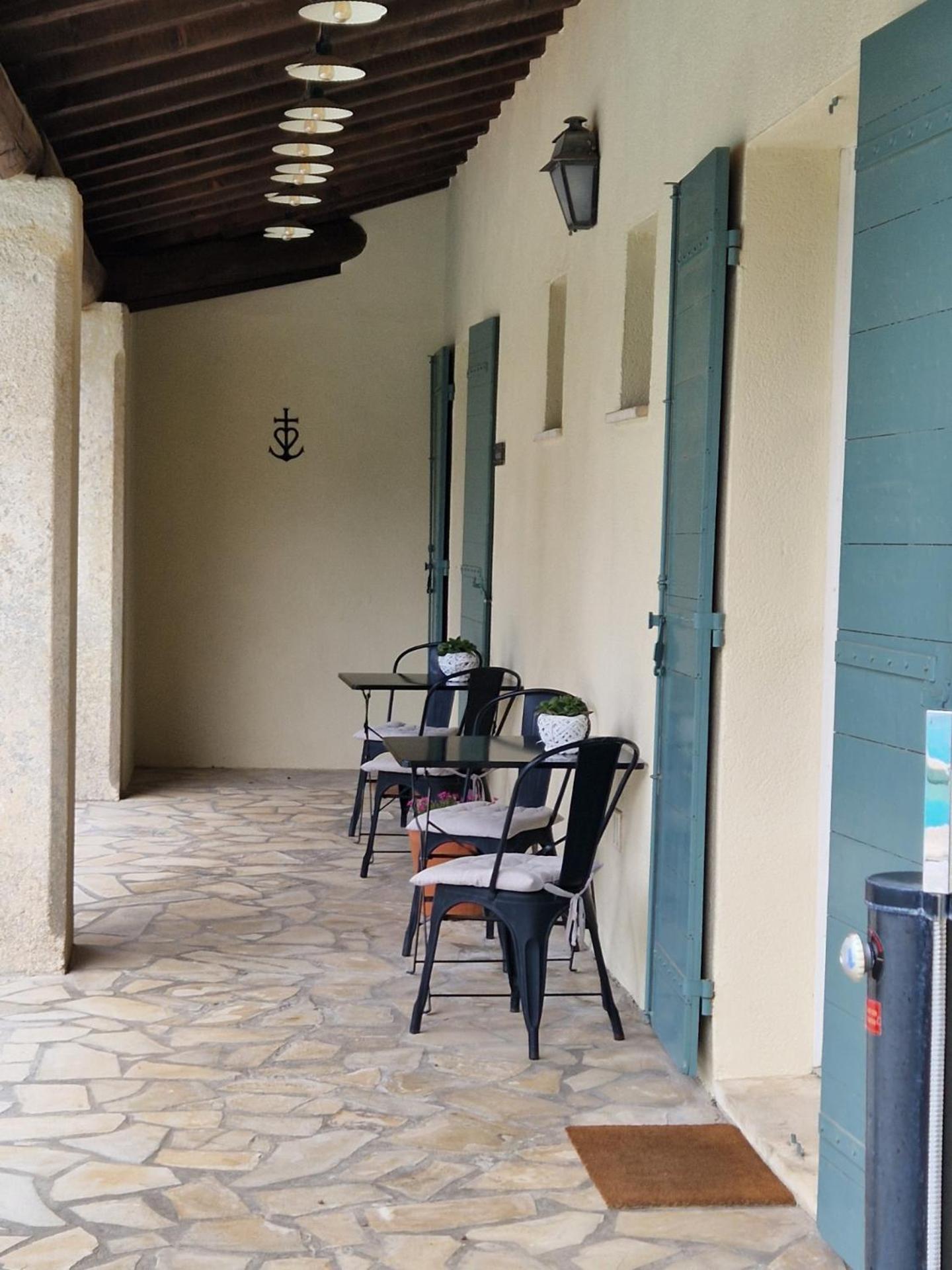 Bed and Breakfast Mas Armelin Tarascón Exterior foto